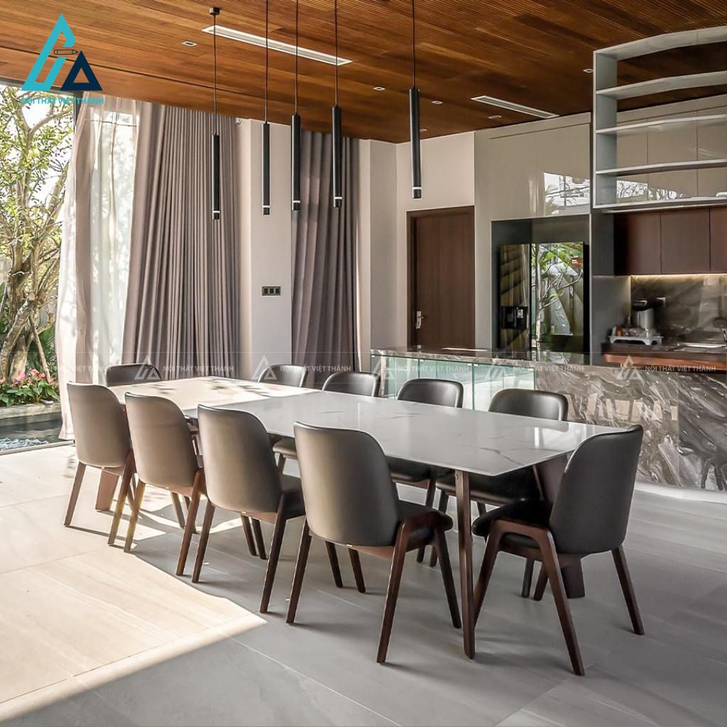 Bàn ăn hình chữ nhật