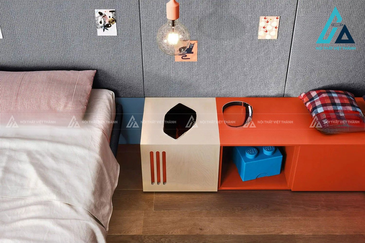 Combo phòng ngủ trẻ em giường đơn kèm tủ quần áo, vách trang trí và bàn học hiện đại 3