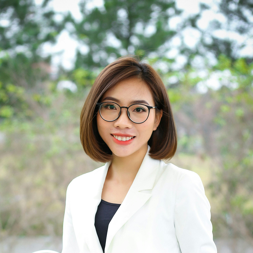 ý kiến Chị Kim Quyên về Thiết kế và thi công nội thất phòng khách tại Nội Thất Việt Thành