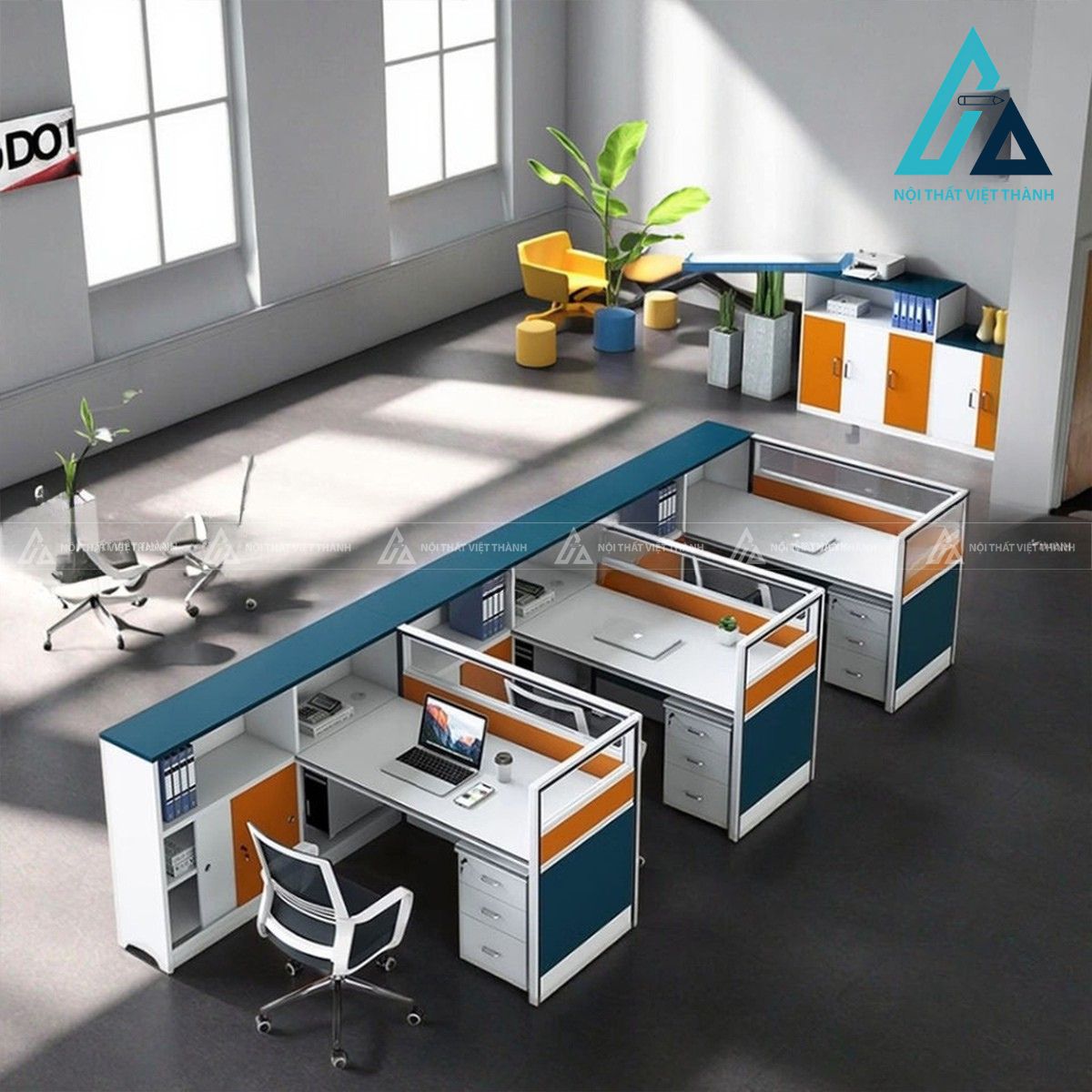 Bàn làm việc cụm nhân viên nhiều chỗ vách ngăn gỗ công nghiệp hiện đại 1