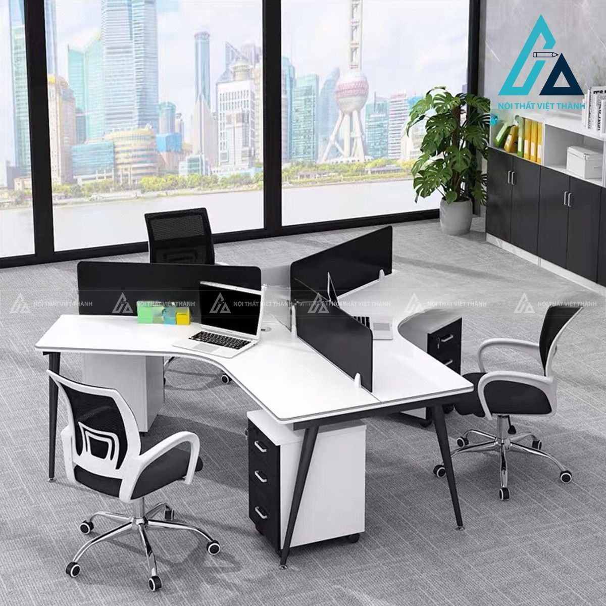 Bàn làm việc cụm nhiều chỗ chữ V vách ngăn gỗ công nghiệp cho văn phòng 2