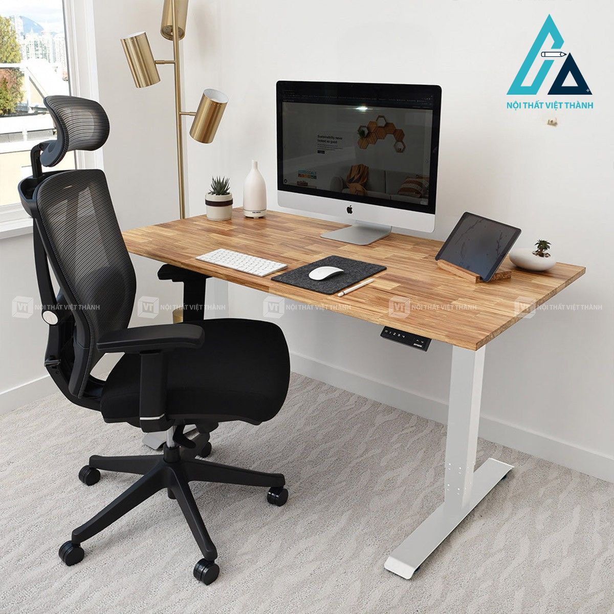 Bàn làm việc nâng hạ thông minh hiện đại