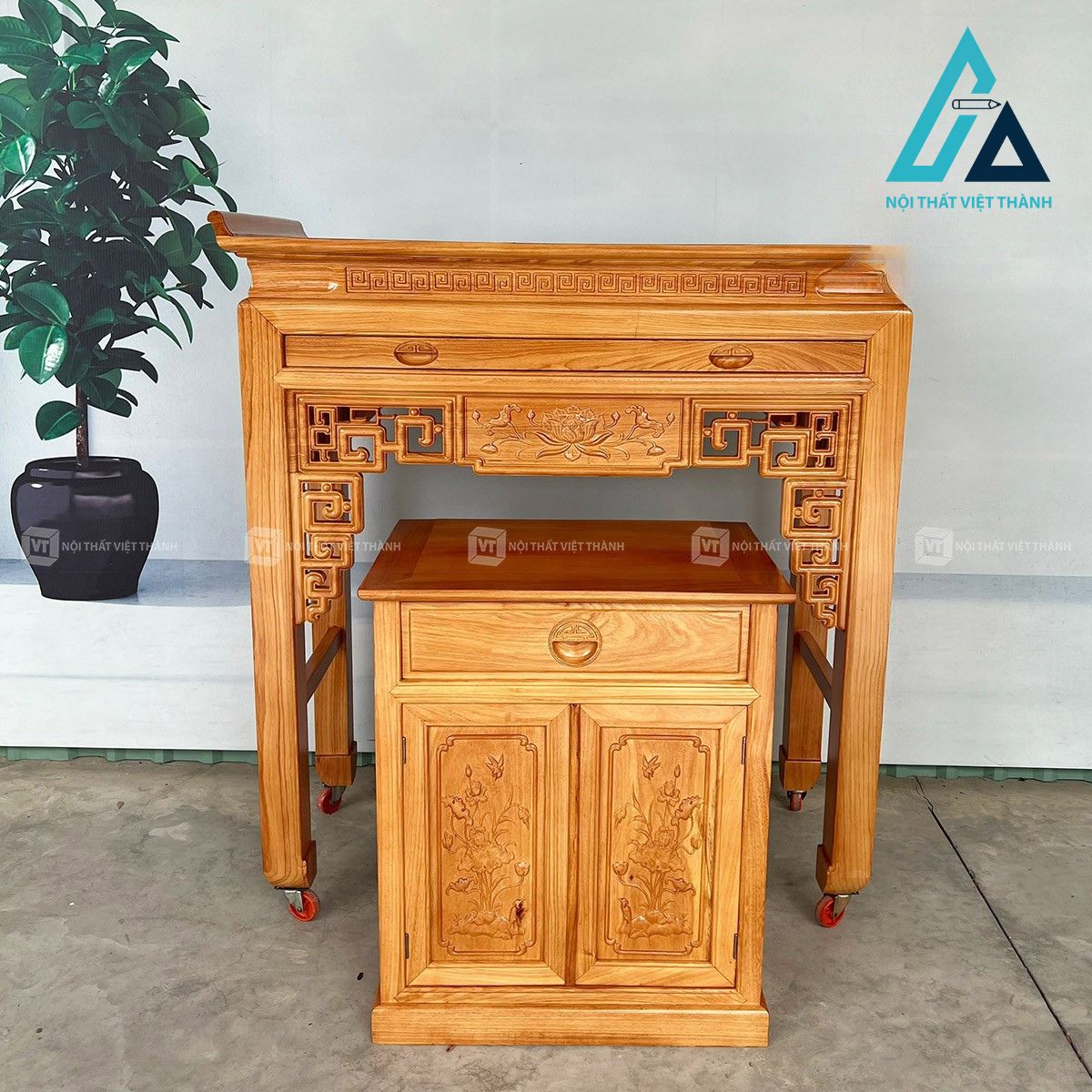 Bàn thờ án gian gỗ gõ chạm sen tinh xảo kèm tủ cúng 3