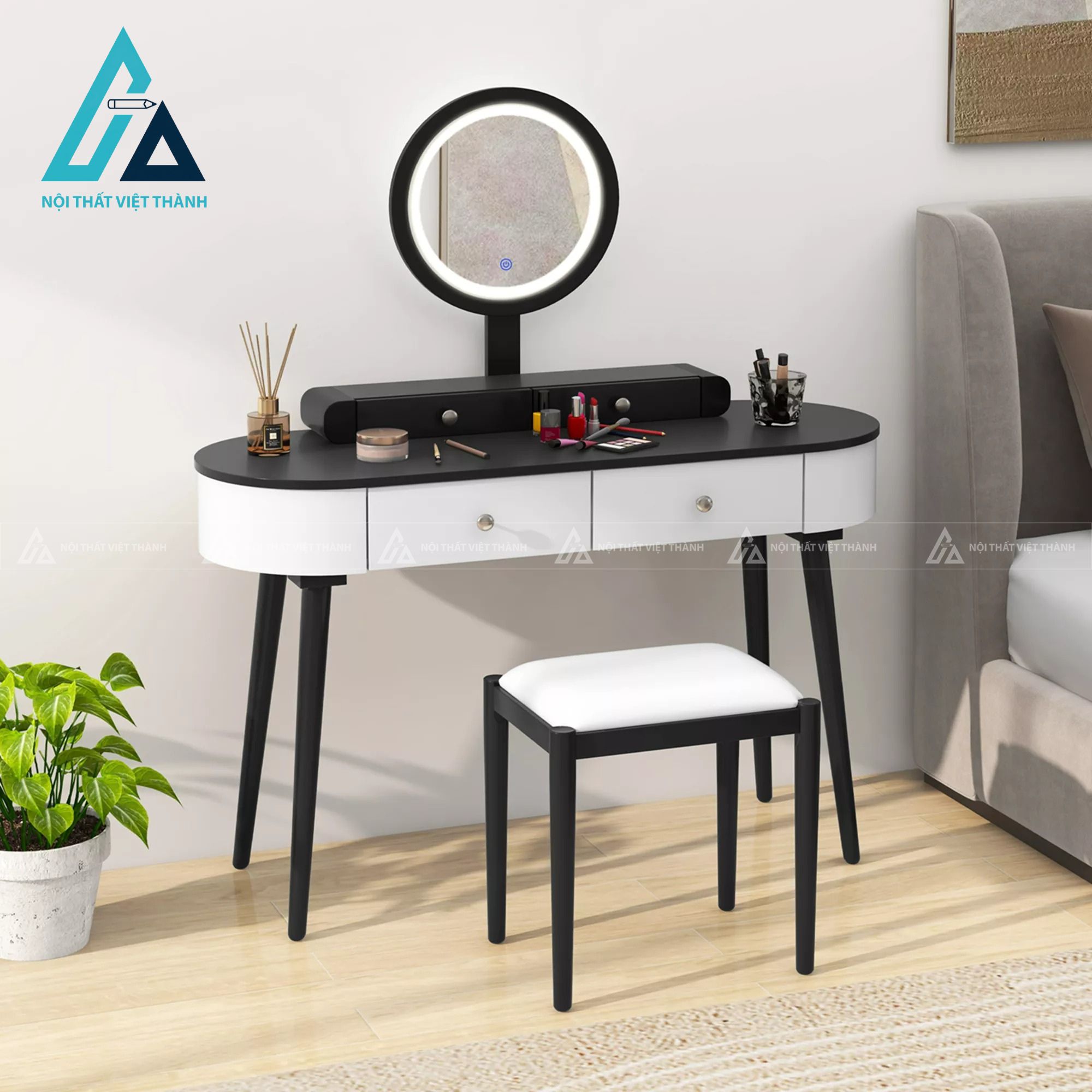Bàn trang điểm MDF gương LED cảm ứng 4 ngăn kéo phối trắng đen hiện đại