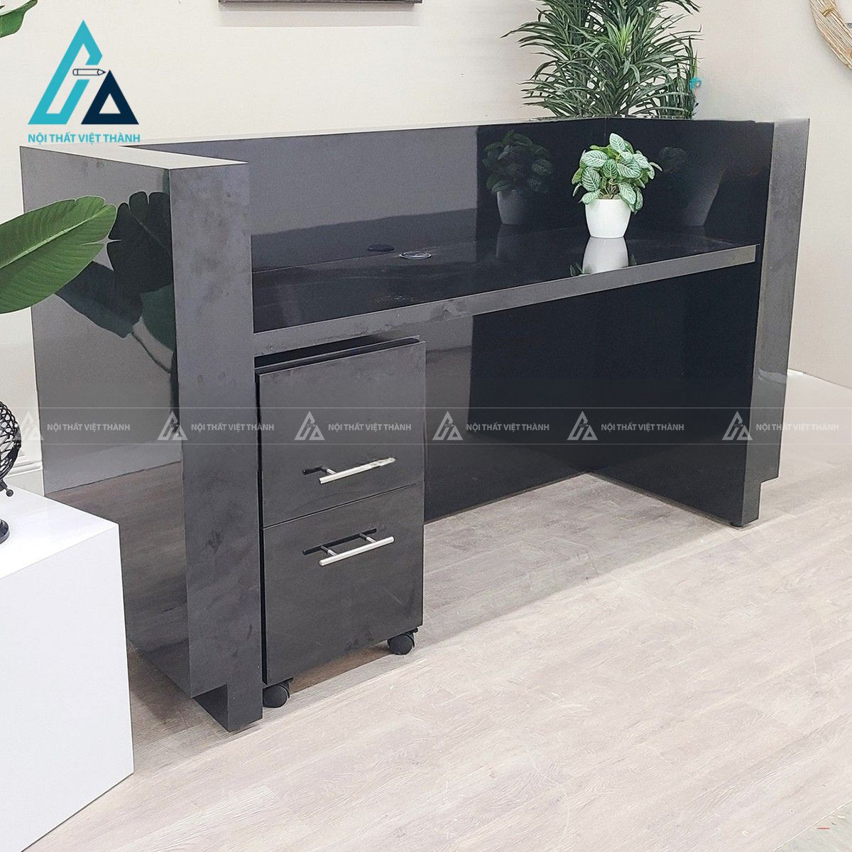 Quầy lễ tân gỗ công nghiệp mặt laminate hiện đại cho văn phòng 2