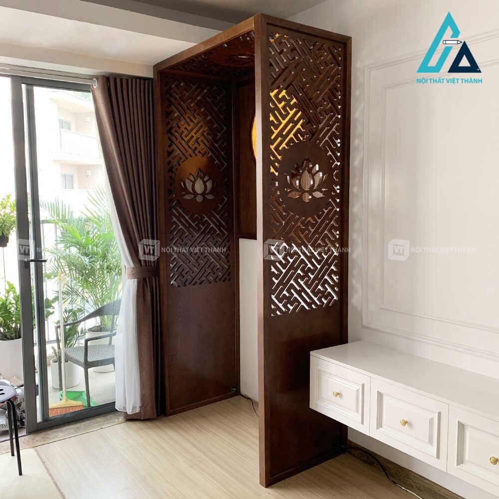 Vách ngăn phòng thờ gỗ tự nhiên hoa sen trang trí hiện đại