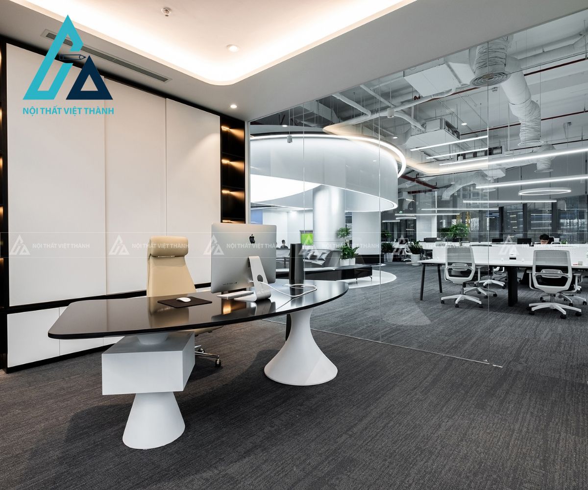 Bàn giám đốc cũng cần đảm bảo công năng sử dụng