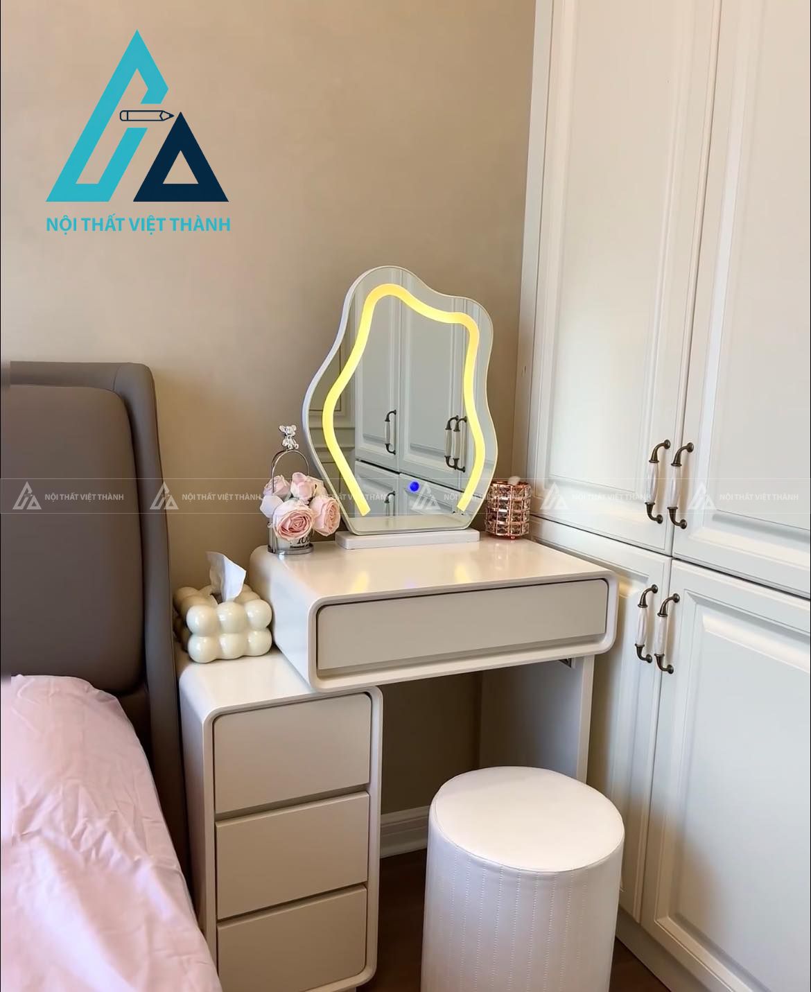 Tủ trang điểm nên chọn chất liệu gì?