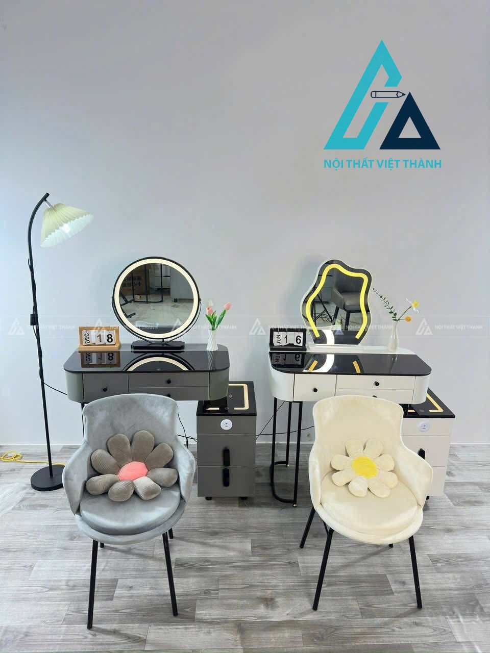 Cung cấp bàn trang điểm sang trọng