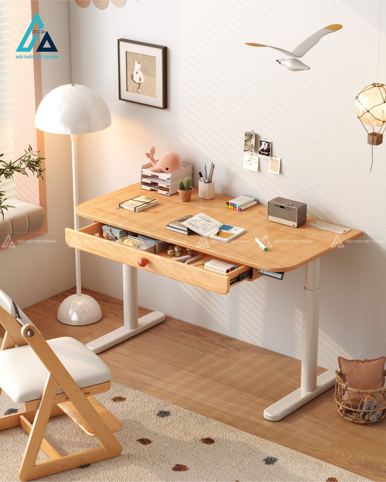 Bàn Học Hiện Đại Có Ngăn Kéo Rộng Và Hệ Kệ Đơn Giản