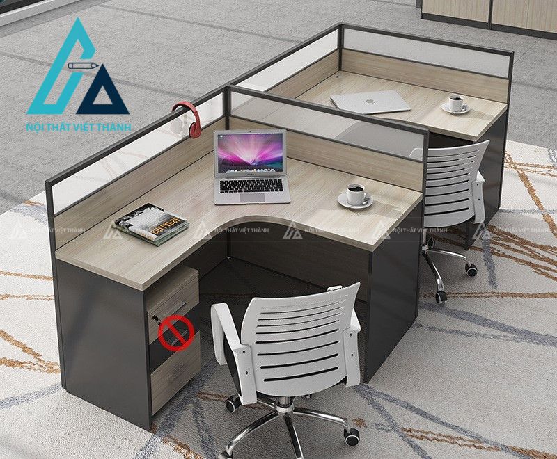 Bàn Làm Việc Nhân Viên Gọn Gàng Giải Pháp Cho Văn Phòng Nhỏ