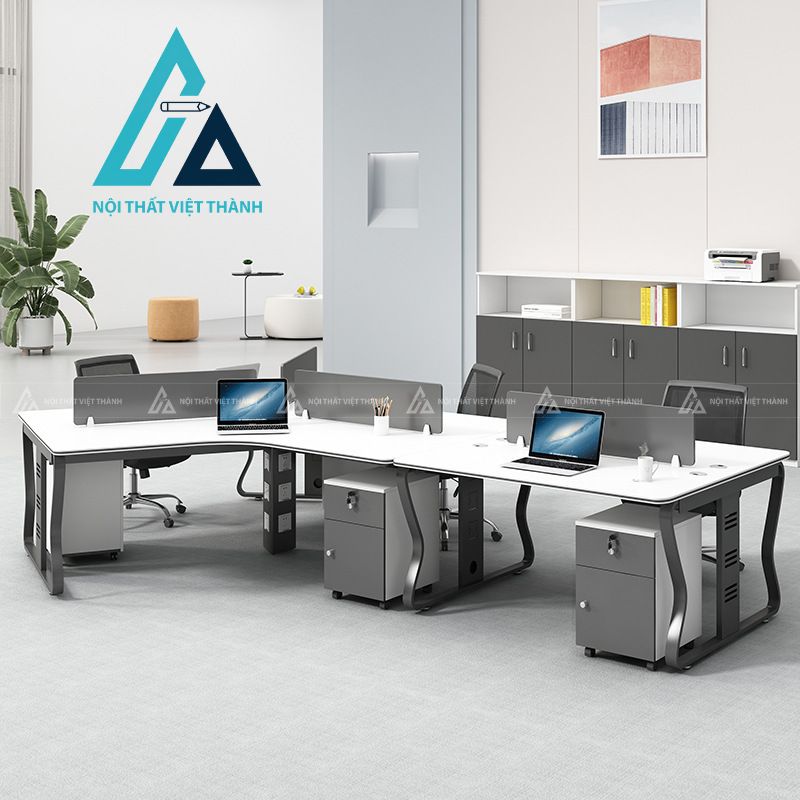 Bàn Làm Việc Nhân Viên Văn Phòng Tiện Nghi Gọn Gàng 1