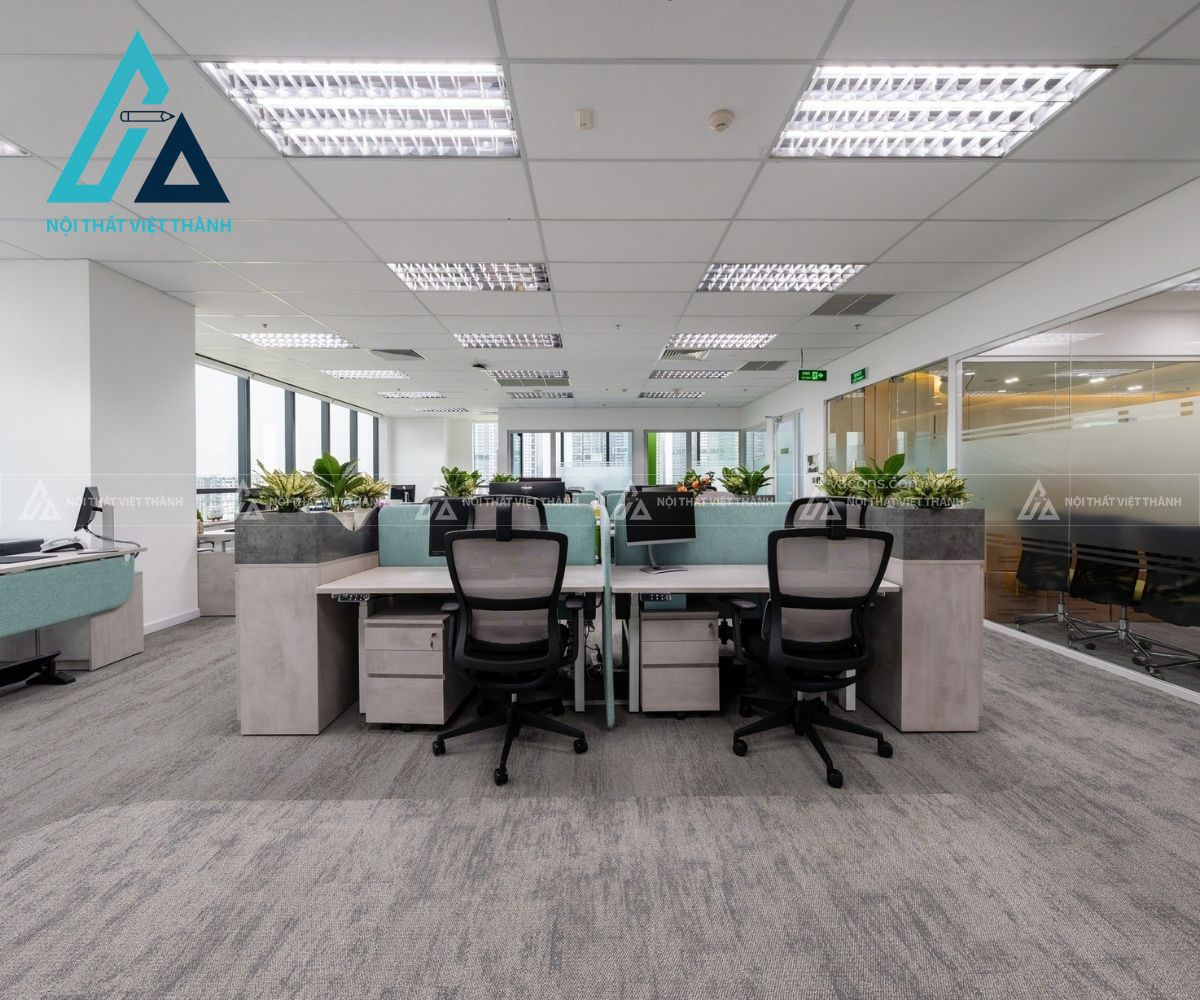 Kích thước phù hợp với không gian và số lượng nhân sự