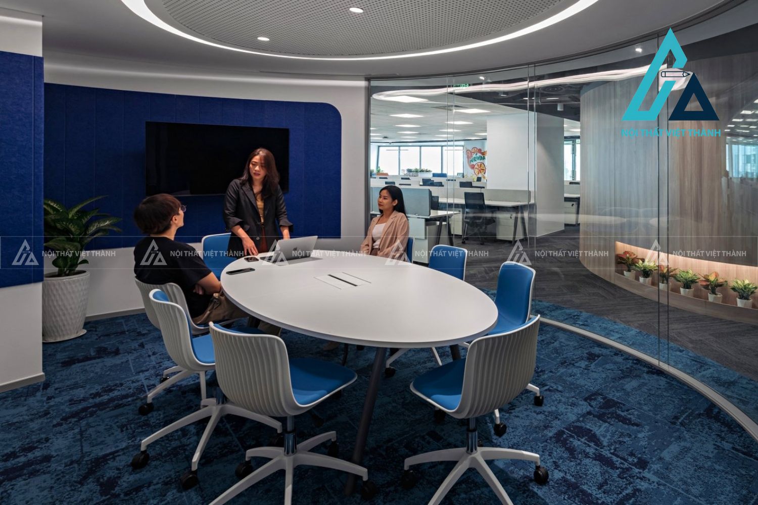 Kích thước bàn phòng họp theo số lượng người tham gia