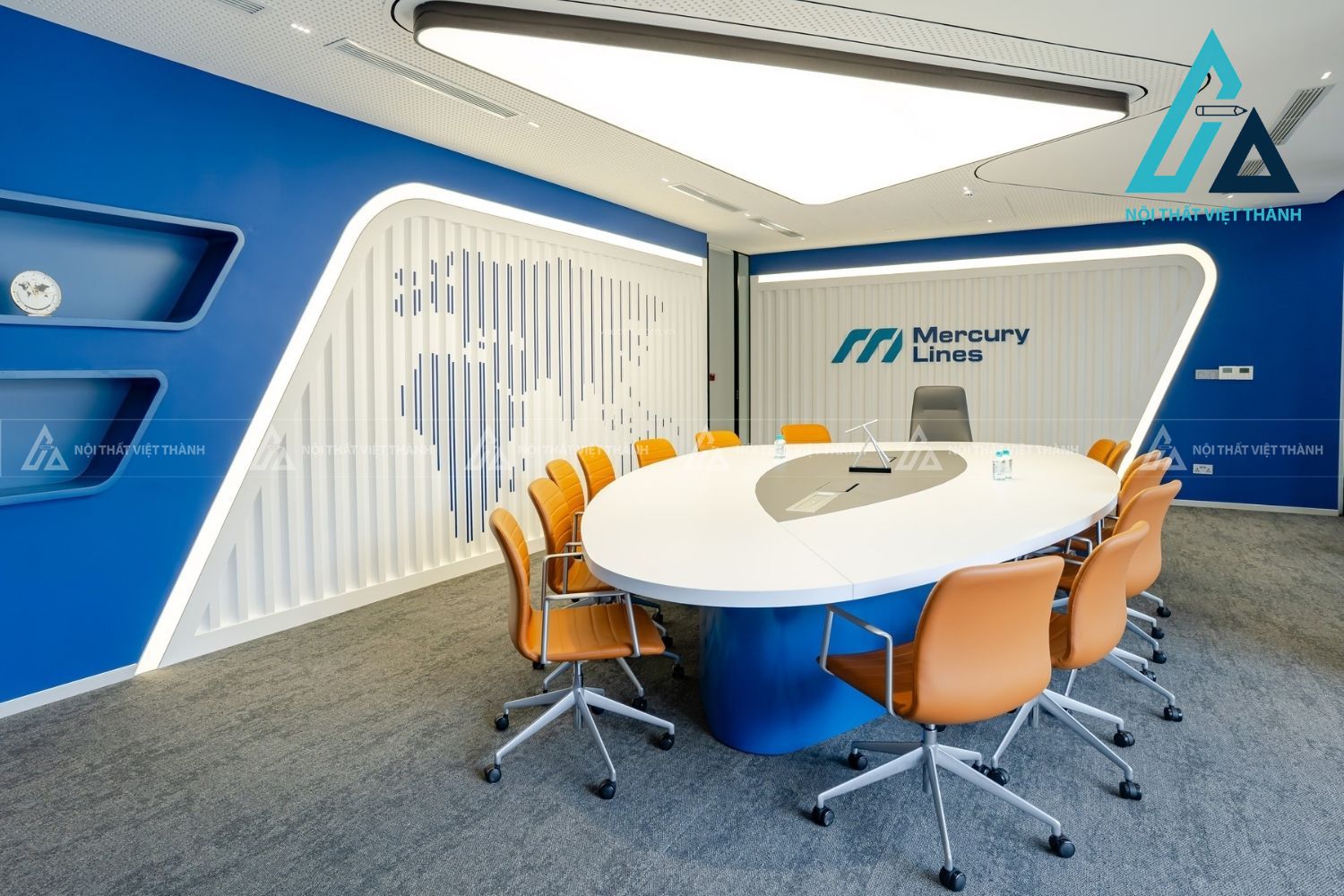 Kết hợp hệ thống điện và thiết bị công nghệ gọn gàng