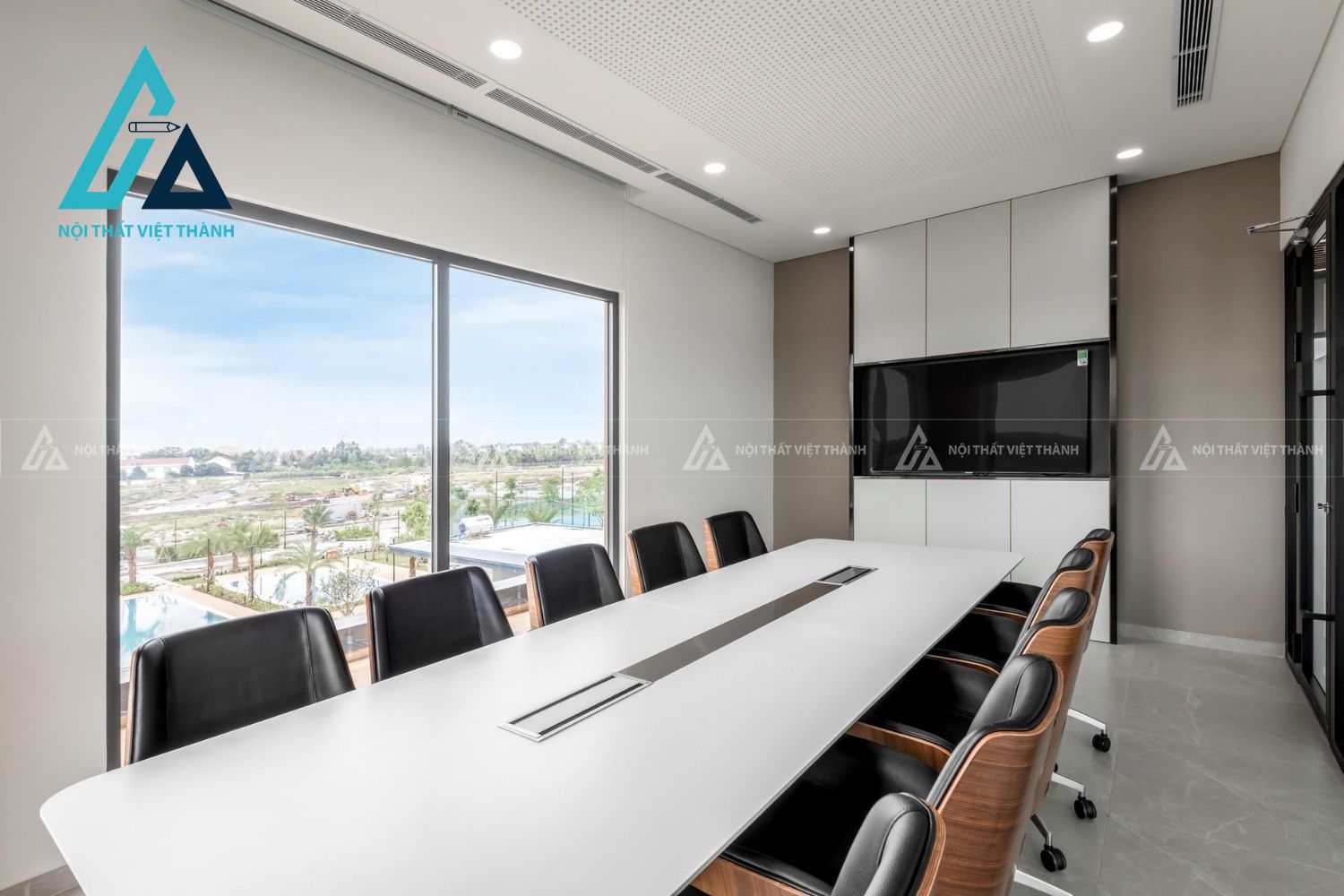 Bàn họp cho doanh nghiệp vừa và đang phát triển