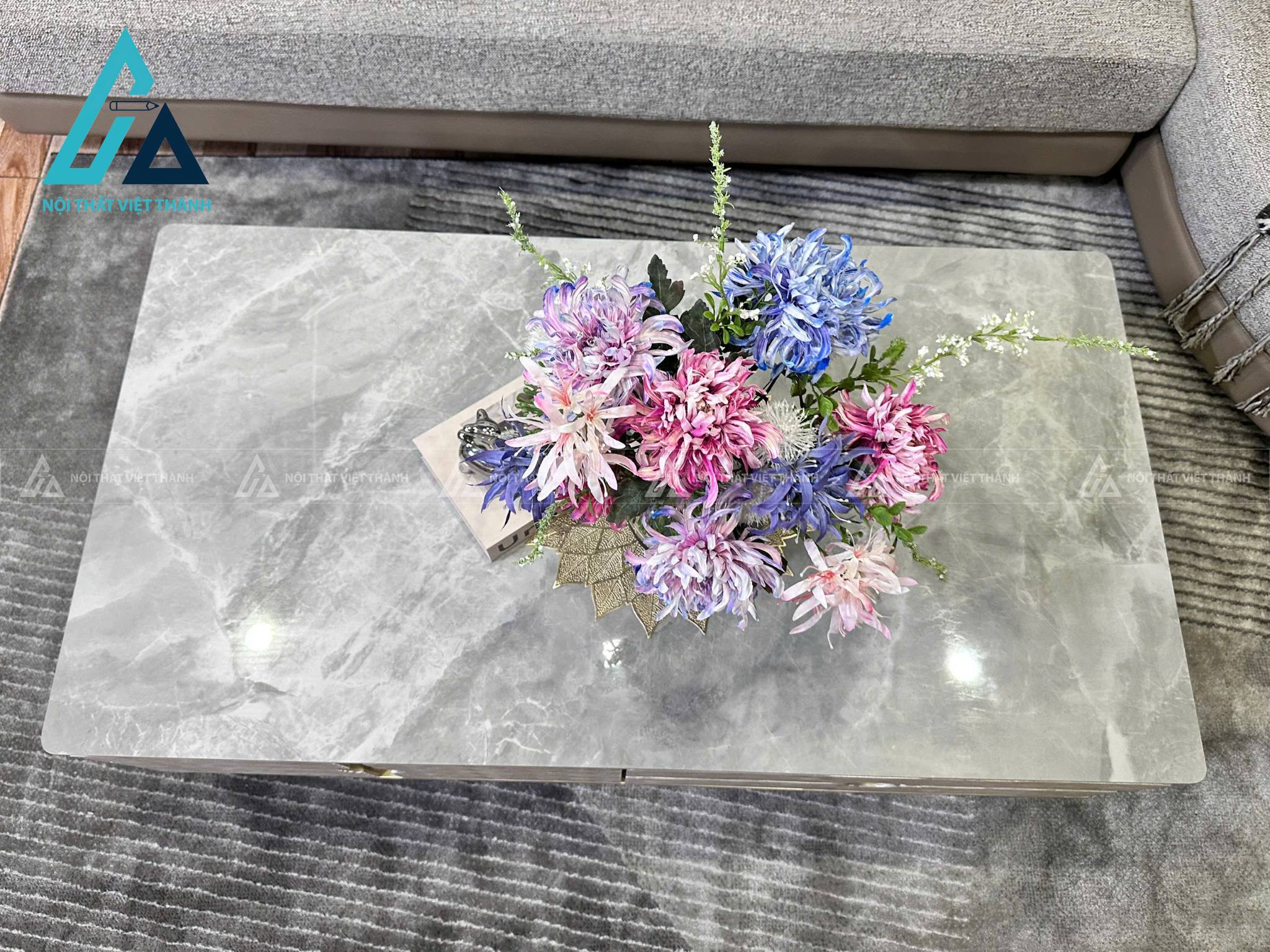 Bàn Trà Mặt Đá Ceramic Cao Cấp Khung Gỗ Chân Kim Loại Sang Trọng 2