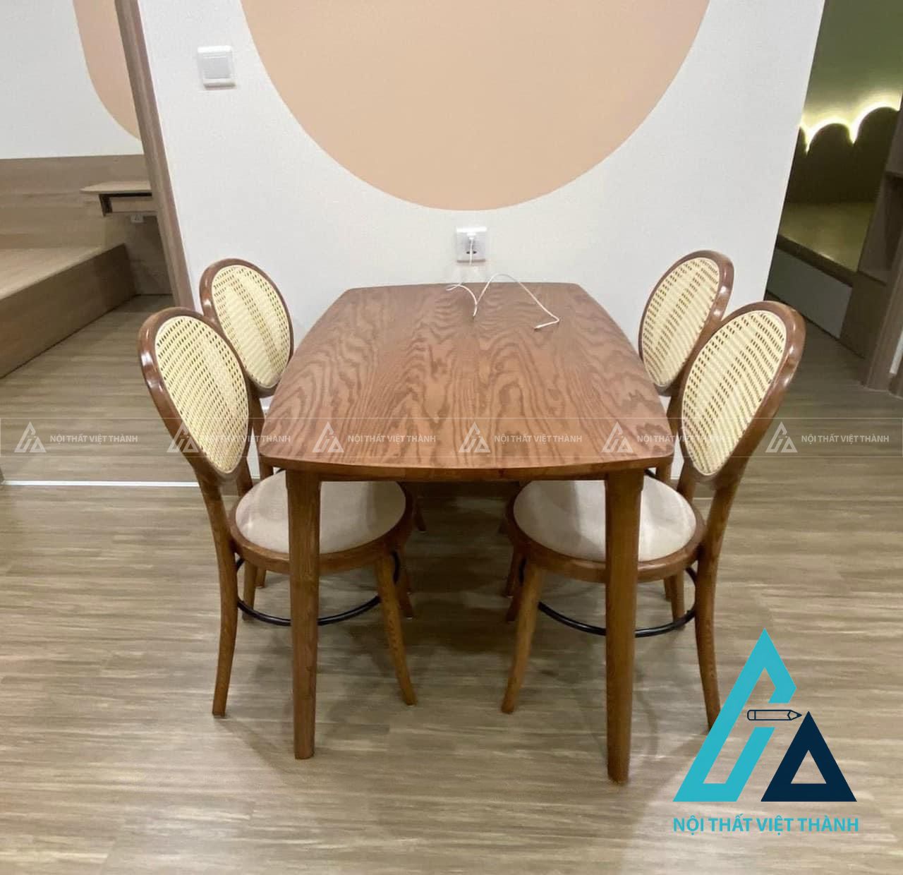 Kinh nghiệm lựa chọn bộ bàn ăn phù hợp