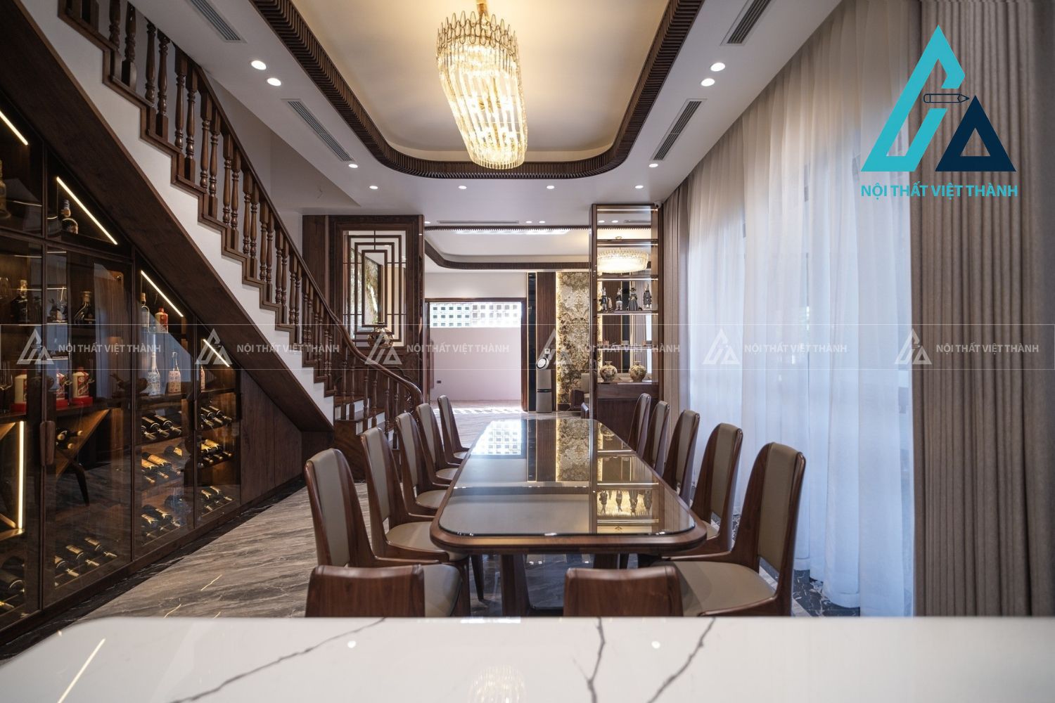 Bộ Bàn Ăn Gỗ Tự Nhiên Bền Đẹp Theo Thời Gian 4