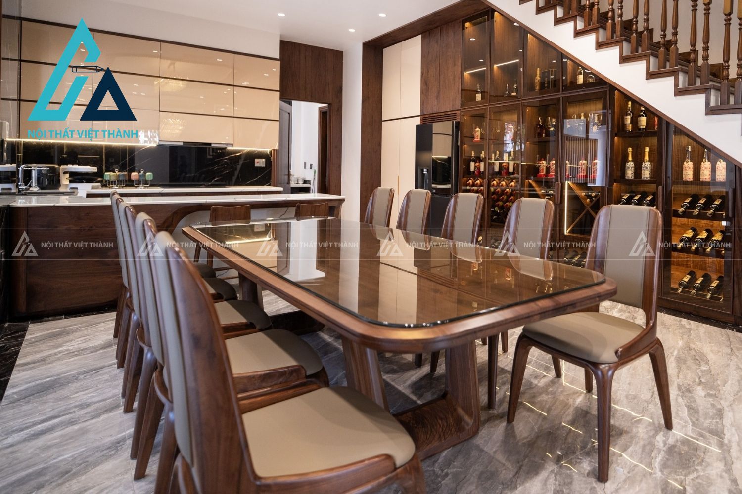 Bộ Bàn Ăn Gỗ Tự Nhiên Bền Đẹp Theo Thời Gian 5