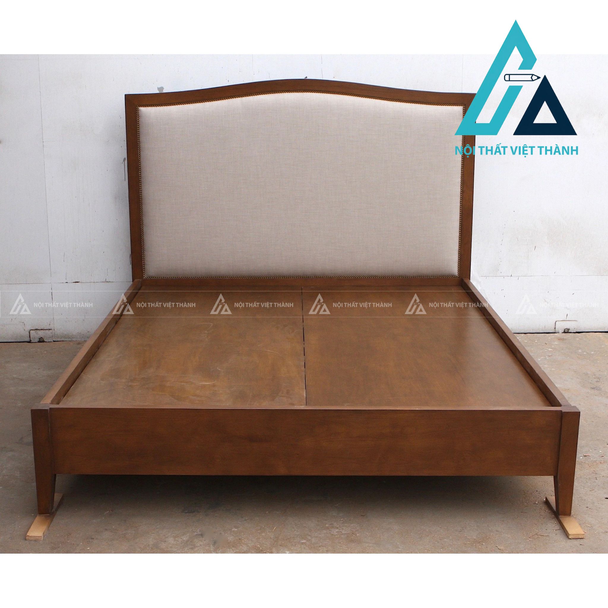 Mẫu giường truyền thống