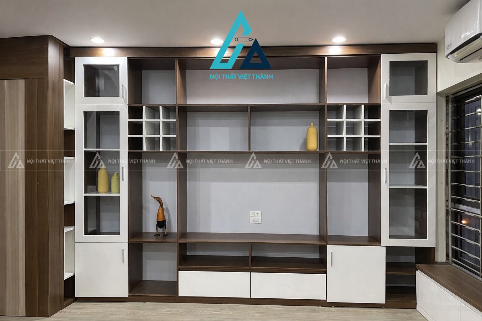 Kiểu dáng kệ tivi tuỳ chọn cho từng nhu cầu