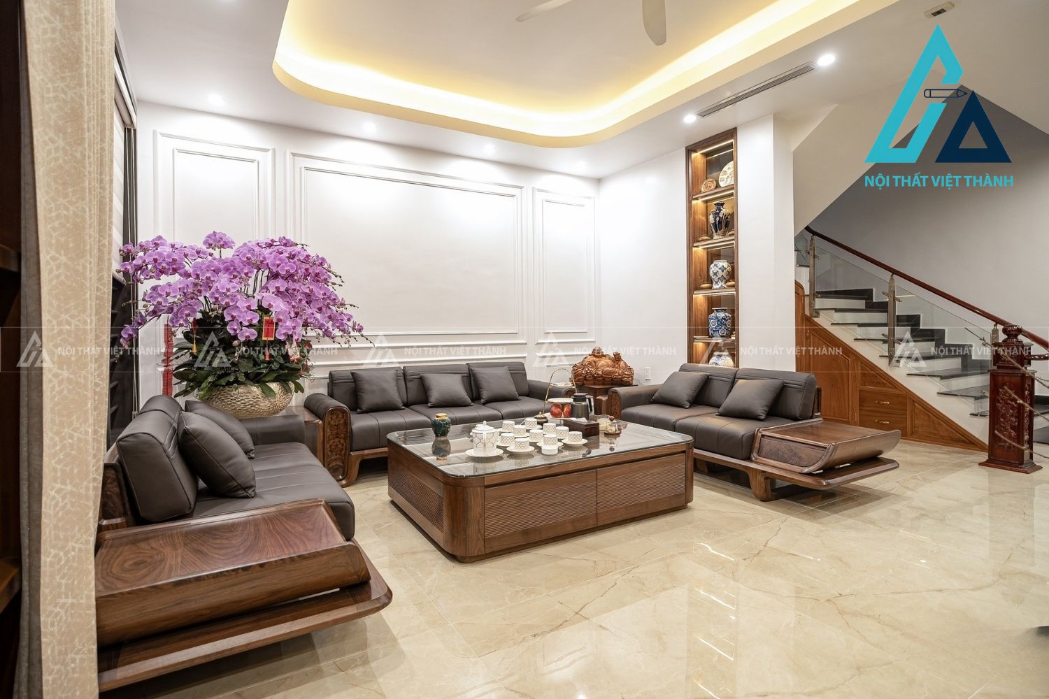 Sofa Gỗ Bền Đẹp Êm Ái Cho Không Gian Sống 2