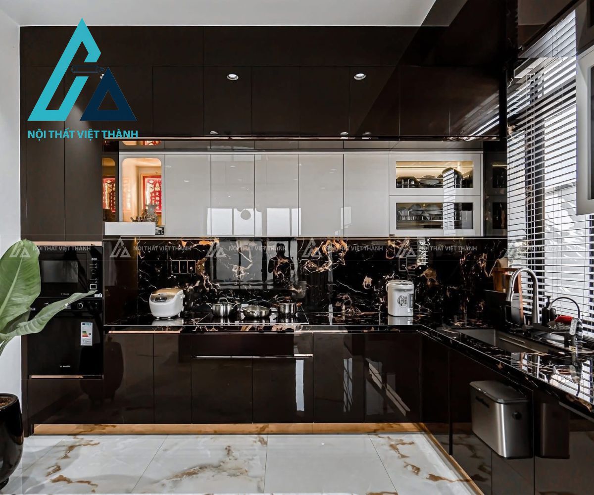 Tủ Bếp Acrylic Kiểu Dáng Đẹp Phù Hợp Mọi Nhà 2