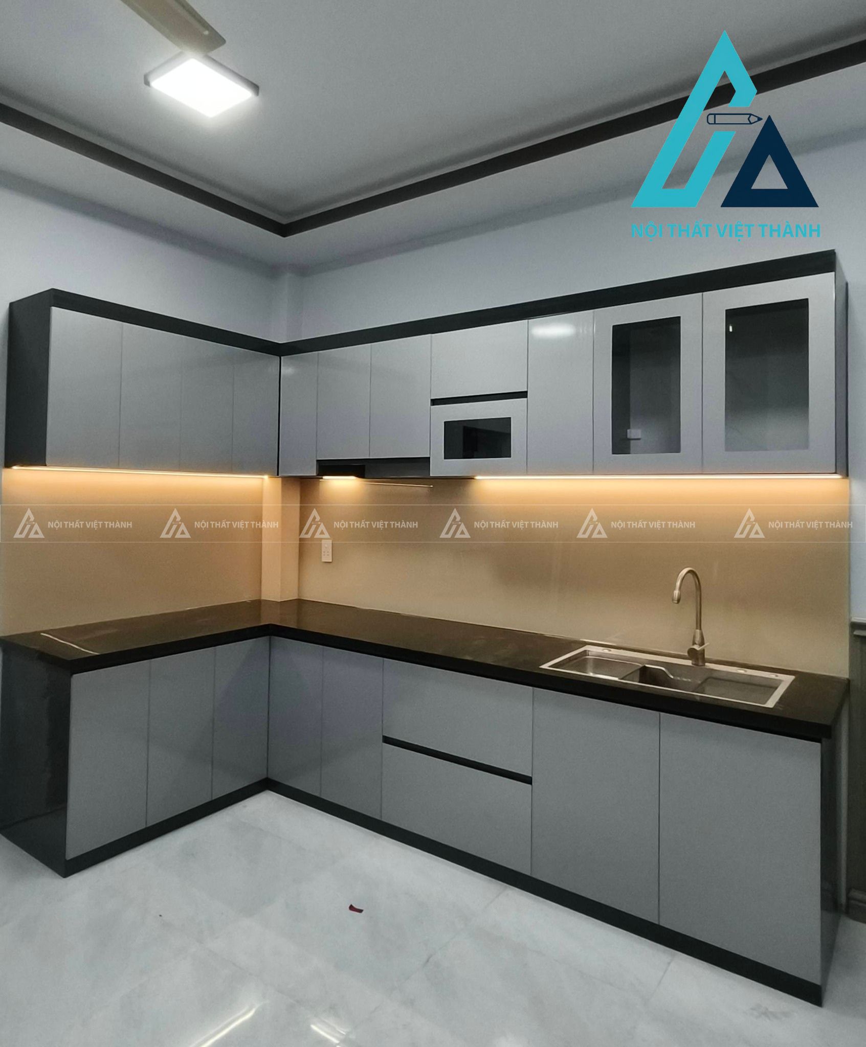 Tủ bếp Acrylic hiện đại, thẩm mỹ cao