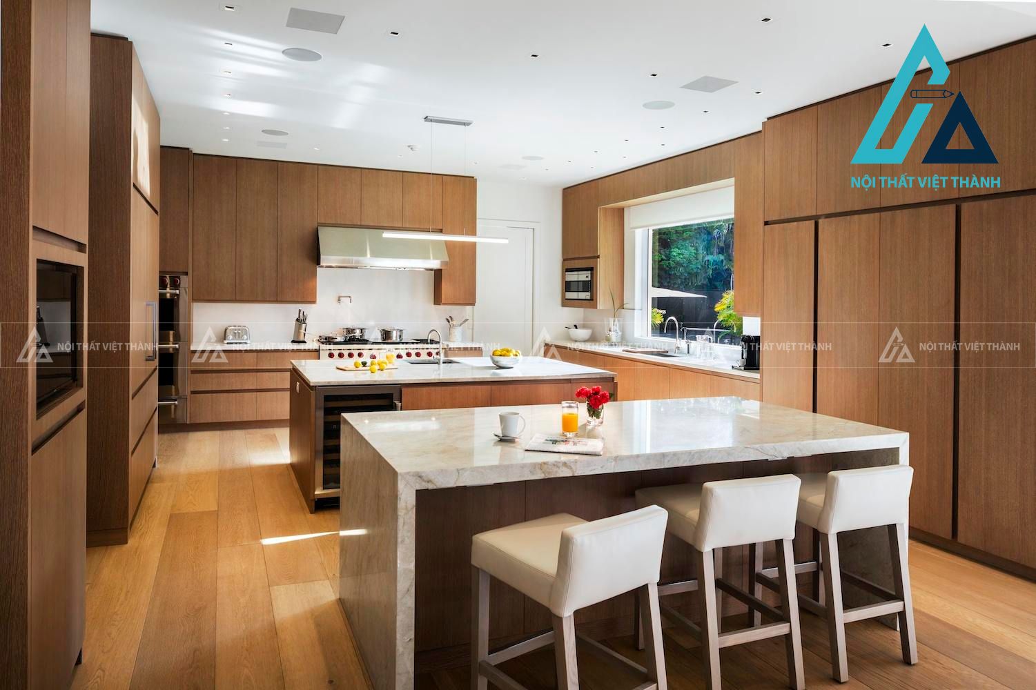 Thiết kế và thi công tủ bếp gỗ công nghiệp hiện đại