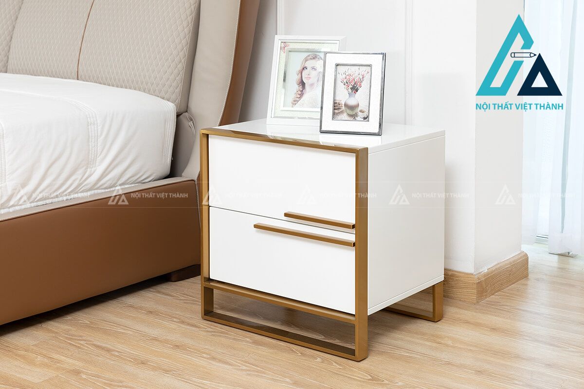 Tủ đầu giường nhiều ngăn kéo