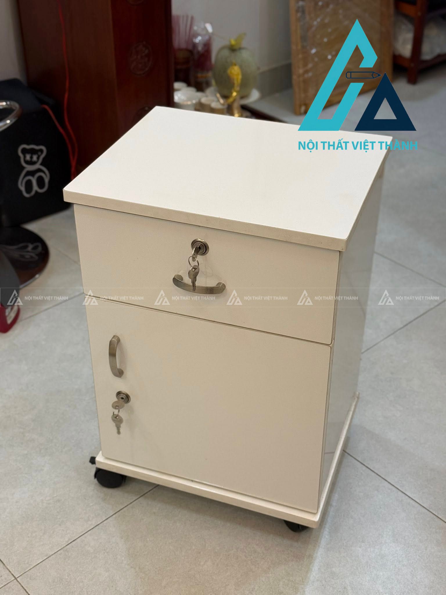 Tủ đầu giường thẩm mỹ, tiện nghi