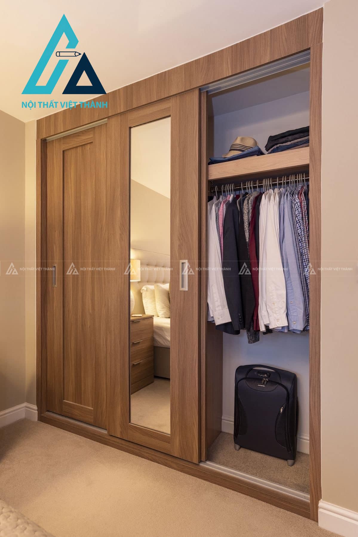 Tủ tích hợp gương hoặc kệ trang trí