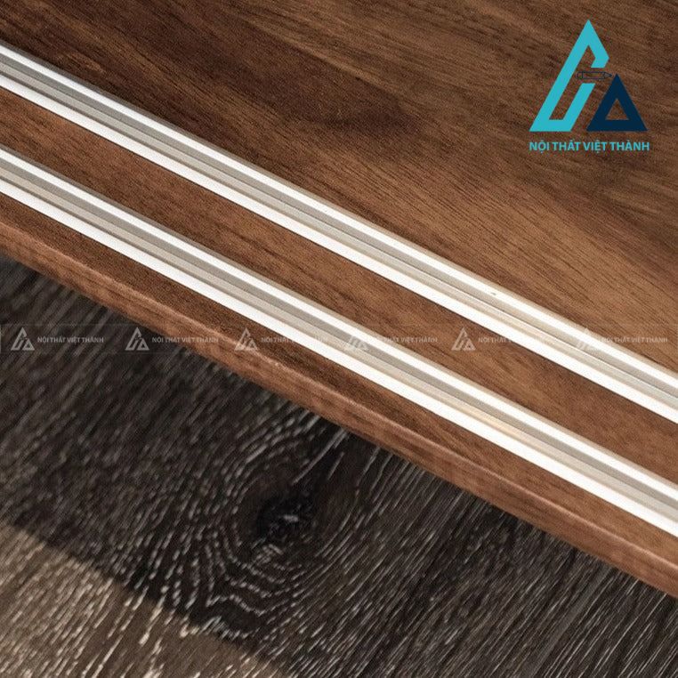 Tủ quần áo gỗ óc chó cánh lùa hiện đại sang trọng tối ưu diện tích 4