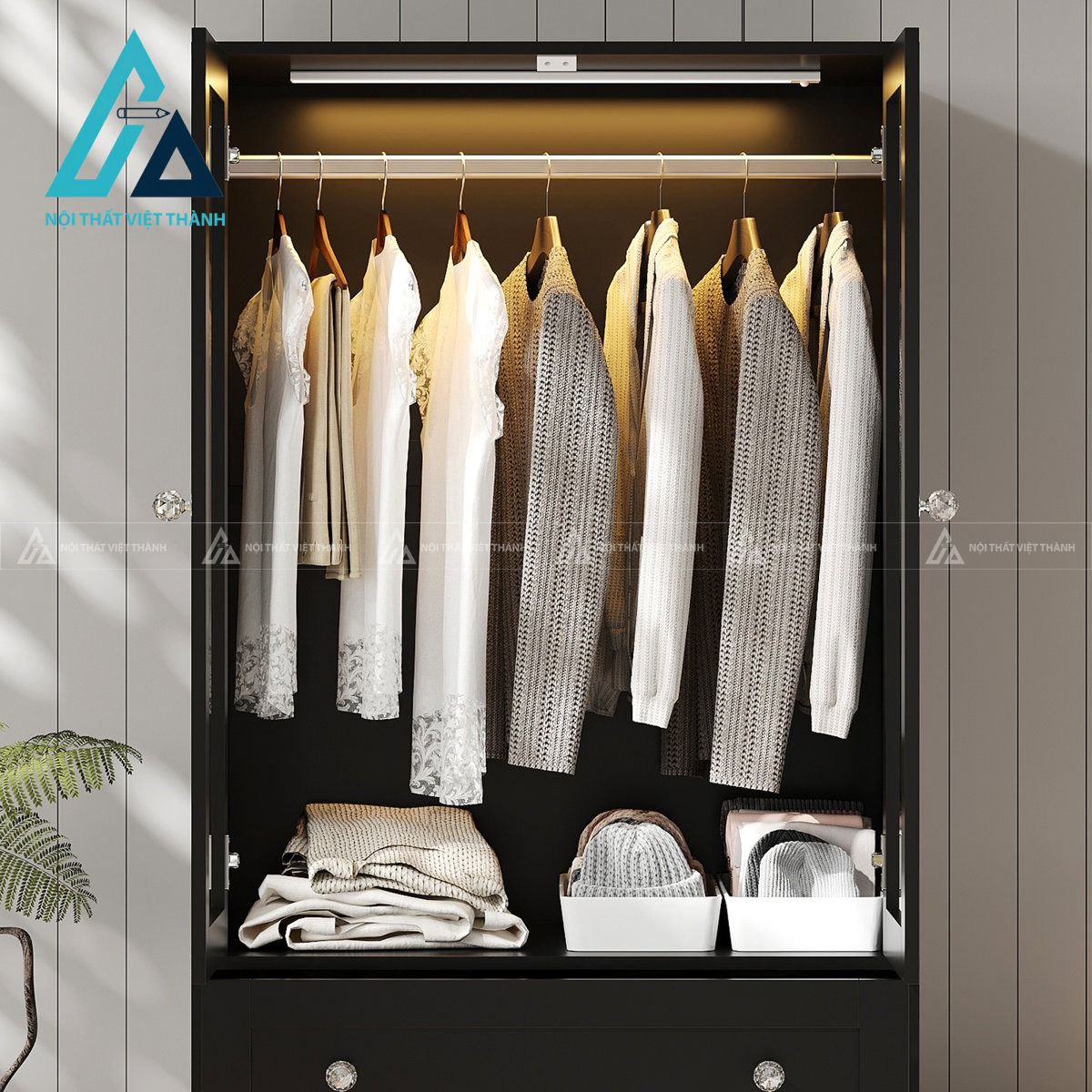 Tủ quần áo MDF 2 cánh kính hiện đại có ngăn kéo và đèn LED tiện nghi 4