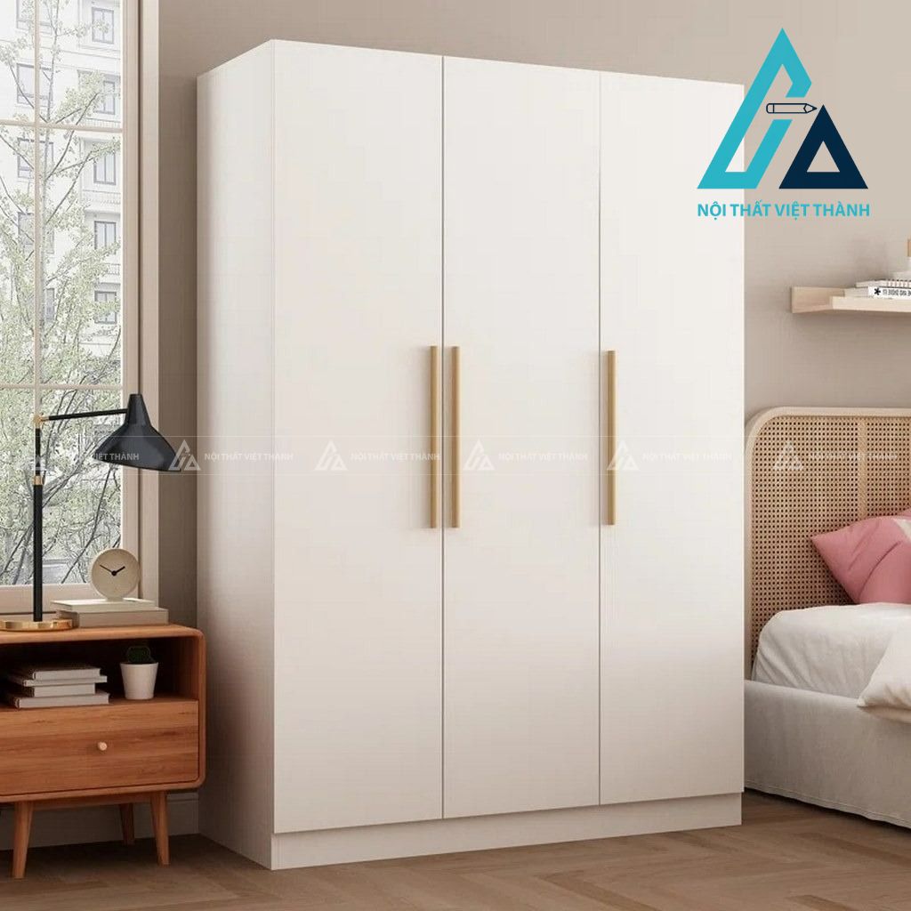 Tủ quần áo MDF 3 cánh sơn trắng hiện đại có kệ và thanh treo tiện dụng