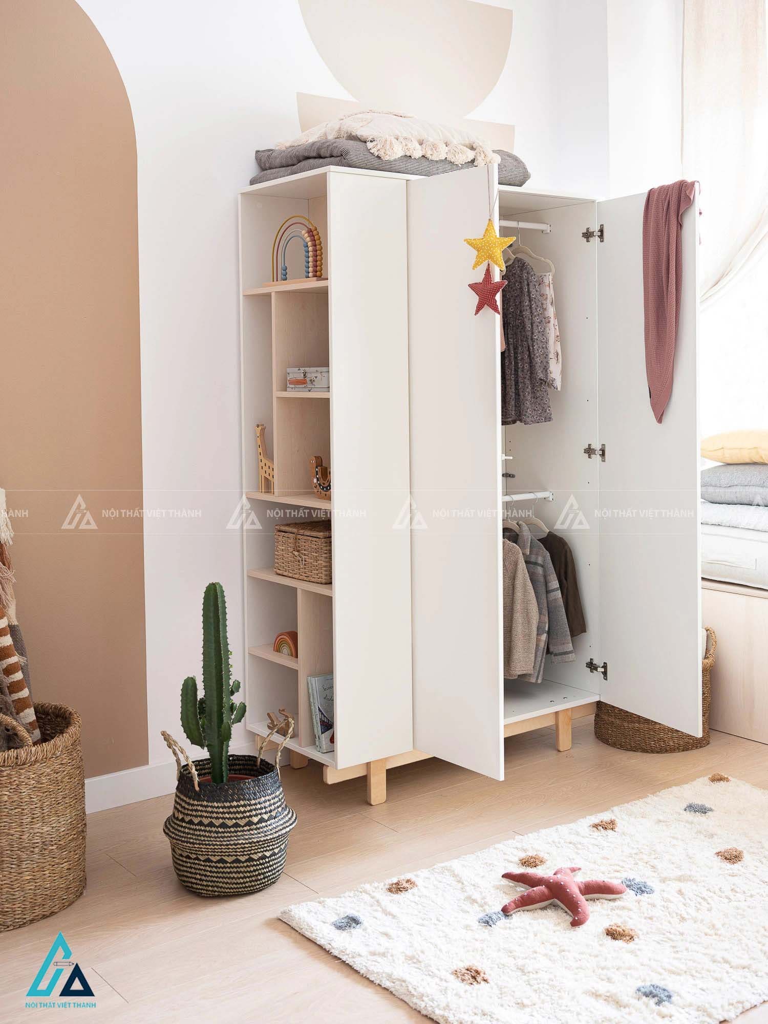 Tủ Quần Áo Trẻ Em Màu Trắng Thiết Kế 3 Cánh Tối Giản Với Hệ Thống Ngăn Kệ Lưu Trữ Đa Năng Cho Bé 1