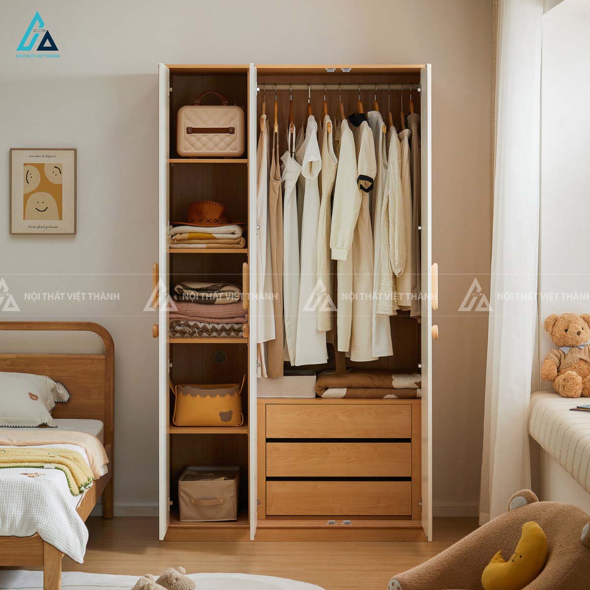 Tủ Quần Áo Trẻ Em 3 Cánh Màu Kem Trang Nhã Thiết Kế Tay Cầm Gỗ Bo Tròn Tinh Tế 1