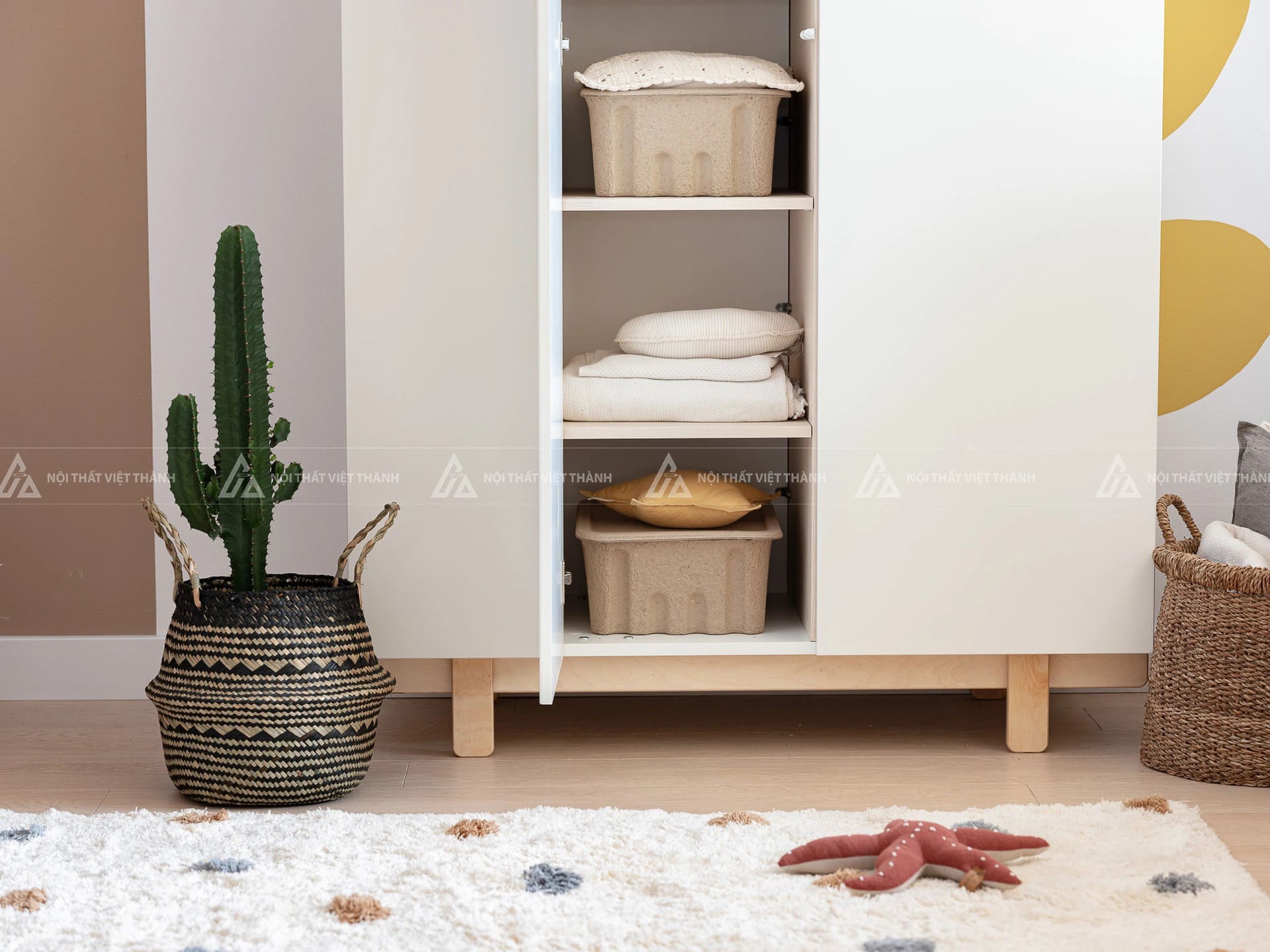 Tủ Quần Áo Trẻ Em Màu Trắng Thiết Kế 3 Cánh Tối Giản Với Hệ Thống Ngăn Kệ Lưu Trữ Đa Năng Cho Bé 5