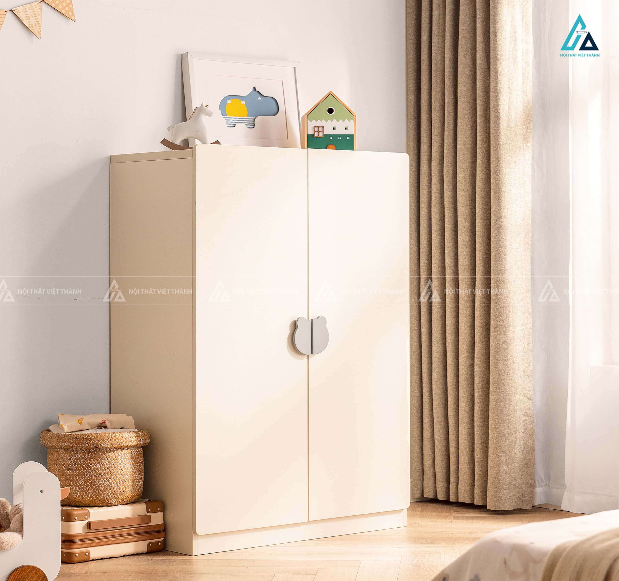 Tủ Quần Áo Trẻ Em Hiện Đại Tích Hợp Hệ Kệ Trang Trí Và Ngăn Kéo Đa Năng 1