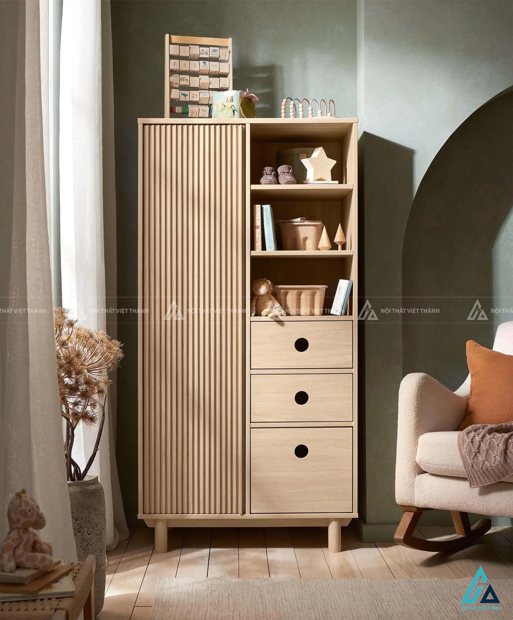 Tủ Quần Áo Trẻ Em Thiết Kế Cánh Nan Sọc Kết Hợp Kệ Trang Trí Và Ngăn Kéo Tay Nắm Tròn