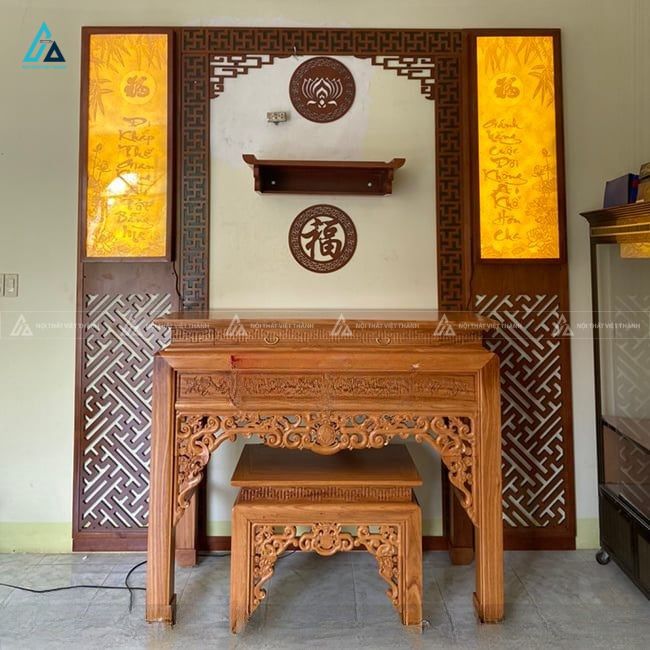 Bộ Bàn Thờ Đứng Chạm Khắc Tinh Xảo Kết Hợp Tranh Trúc Chỉ Đối Xứng