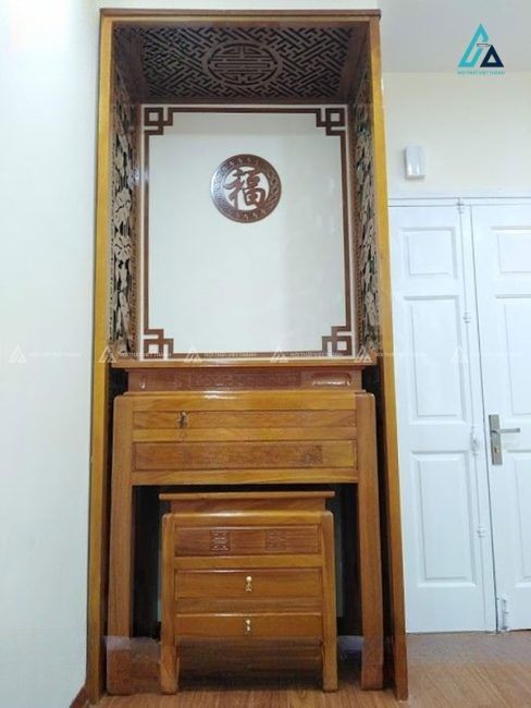 Mẫu Bàn Thờ Đứng Đơn Giản Hiện Đại Tối Ưu Cho Căn Hộ Chung Cư 2