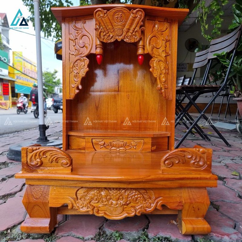 Bàn Thờ Thần Tài Mái Vòm Cuốn Thư Chạm Khắc Hoa Văn Tinh Xảo