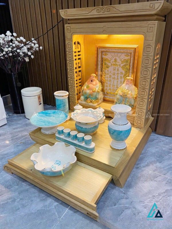 Bàn Thờ Thần Tài Mái Bằng Gỗ Tự Nhiên Chạm Khắc Đồng Tiền 1