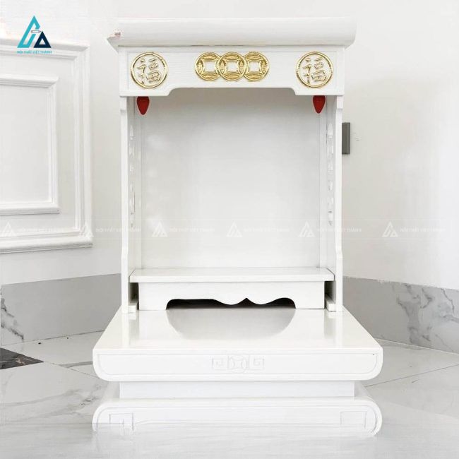 Bàn Thờ Thần Tài Mái Bằng Hiện Đại Trang Trí Chữ Phúc Kim Loại