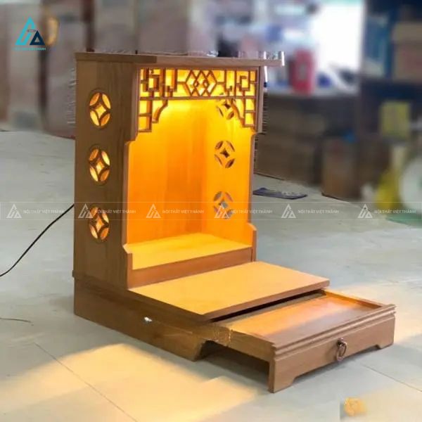 Mẫu Bàn Thờ Thần Tài Vách Ngăn Kim Tiền Tích Hợp Đèn Led 2