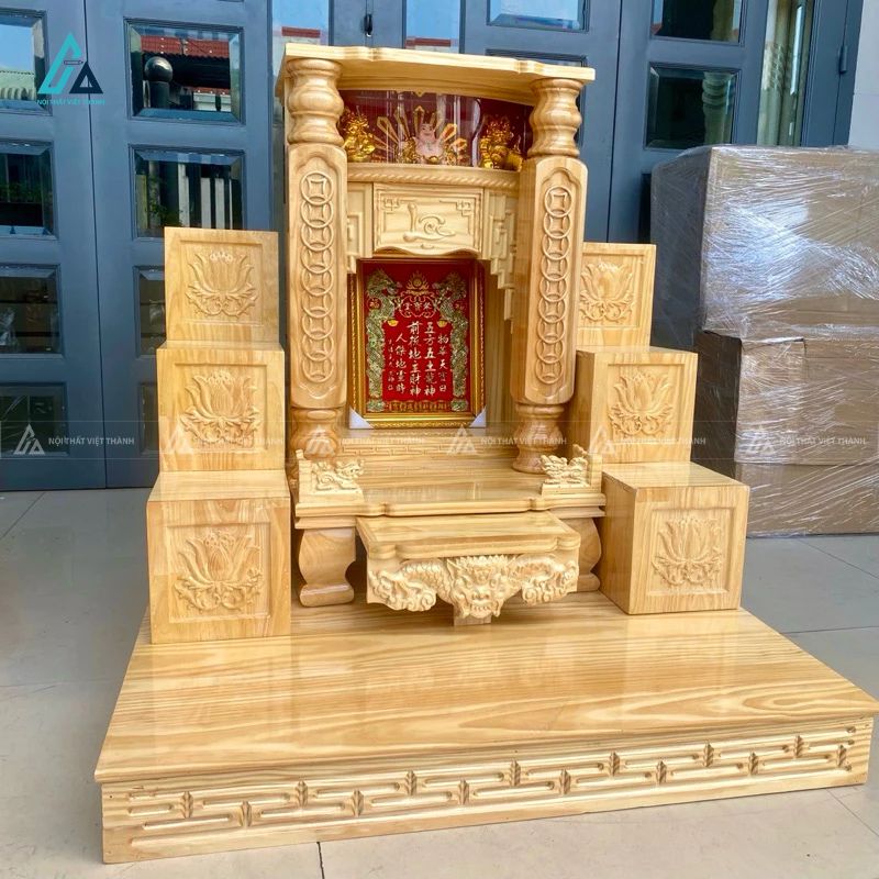 Bàn Thờ Thần Tài Cột Đồng Tiền Tích Hợp Bục Tam Cấp Hoa Sen 2