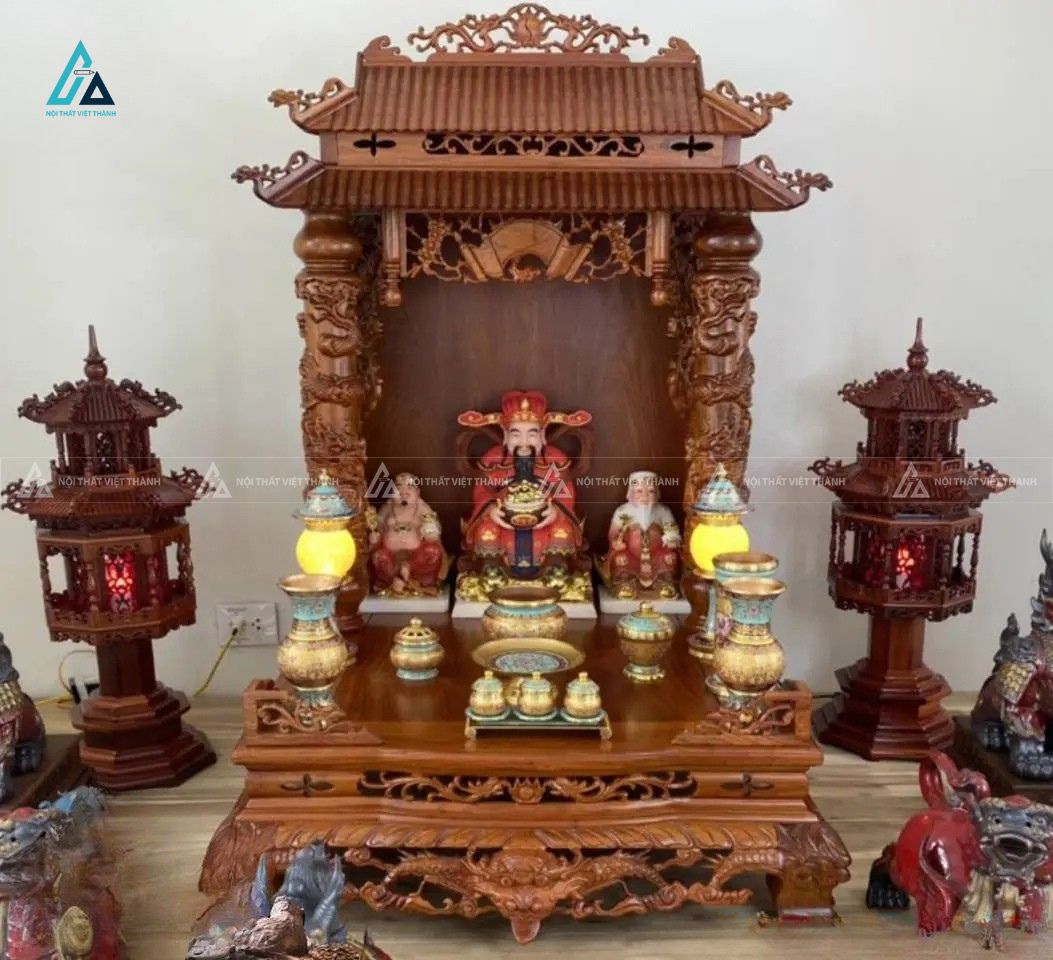 Mẫu Bàn Thờ Thần Tài Gỗ Tự Nhiên Vân Núi Tinh Tế 1