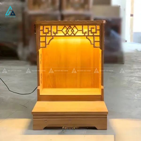 Mẫu Bàn Thờ Thần Tài Vách Ngăn Kim Tiền Tích Hợp Đèn Led